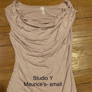Studio Y woman’s dress top